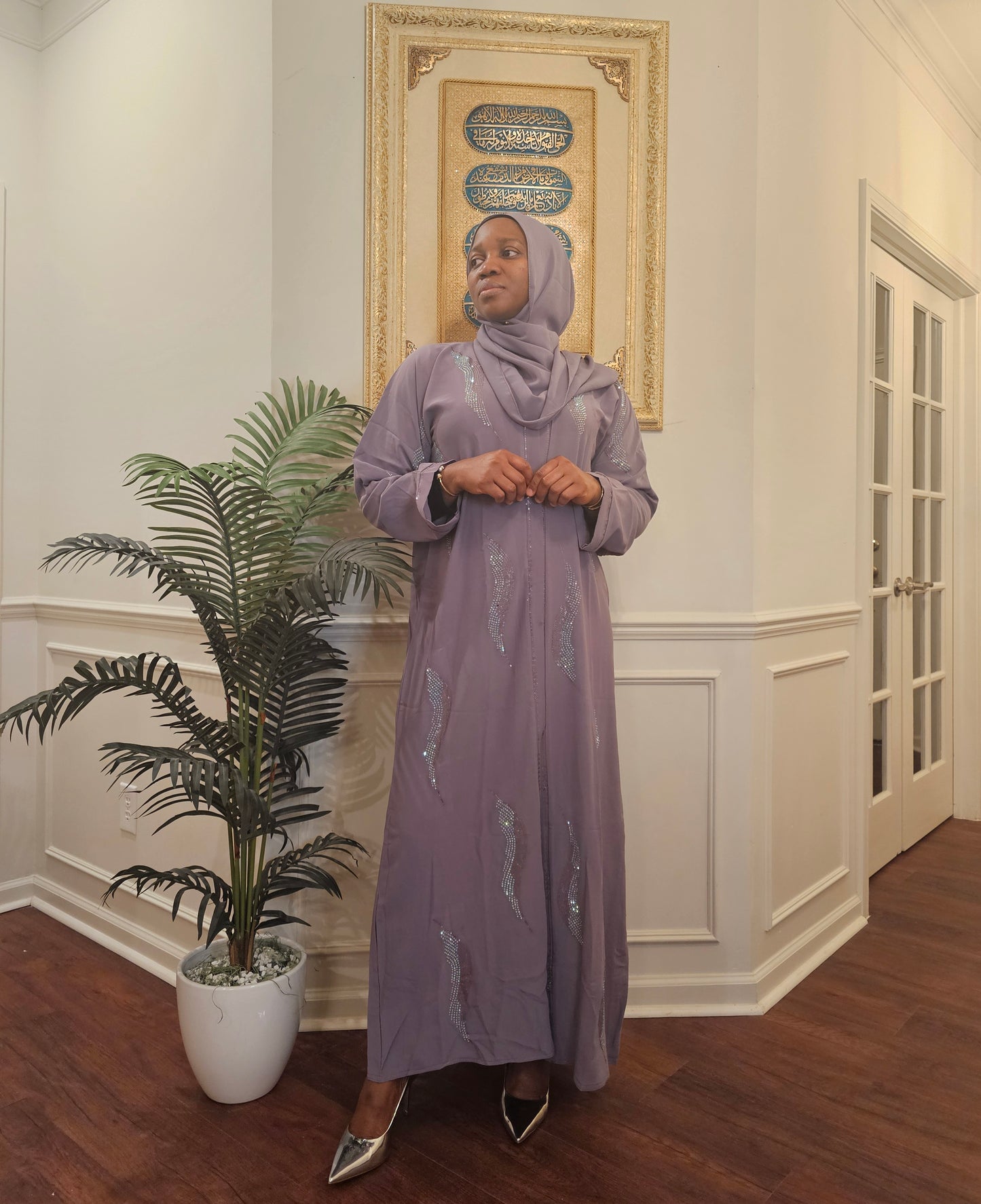Lilac Abaya with Stonework Design