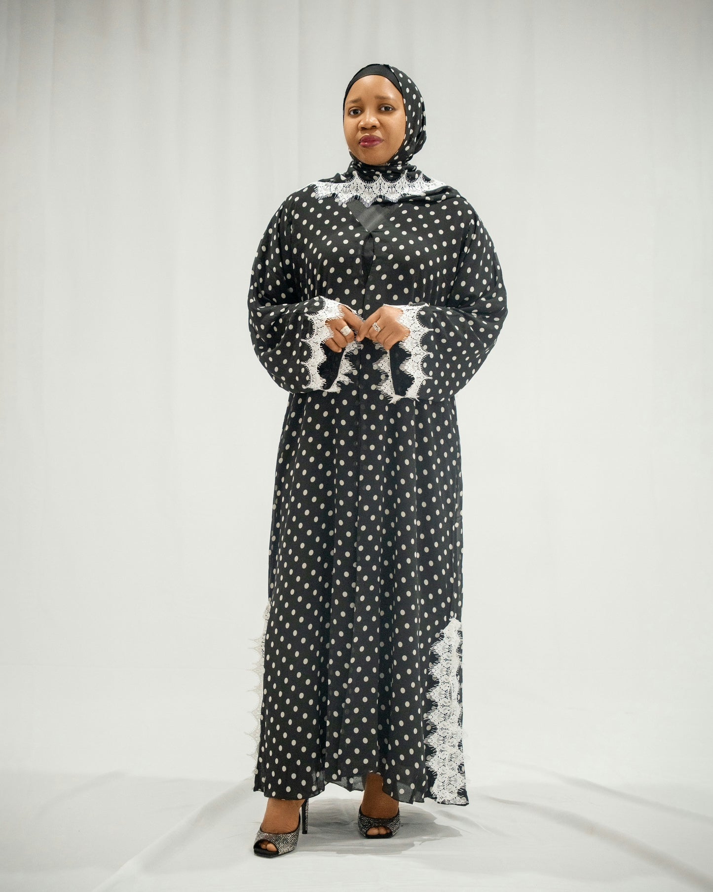 Polka dot lace trim Abaya