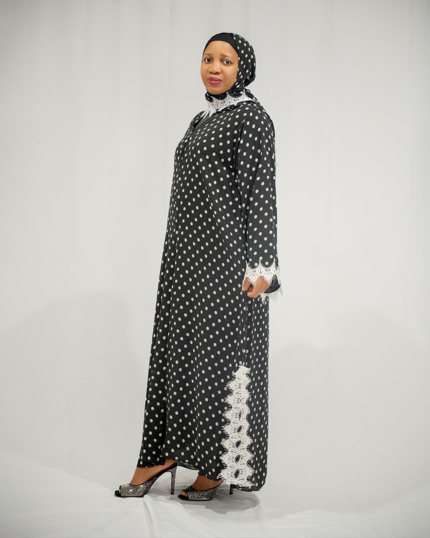 Polka dot lace trim Abaya