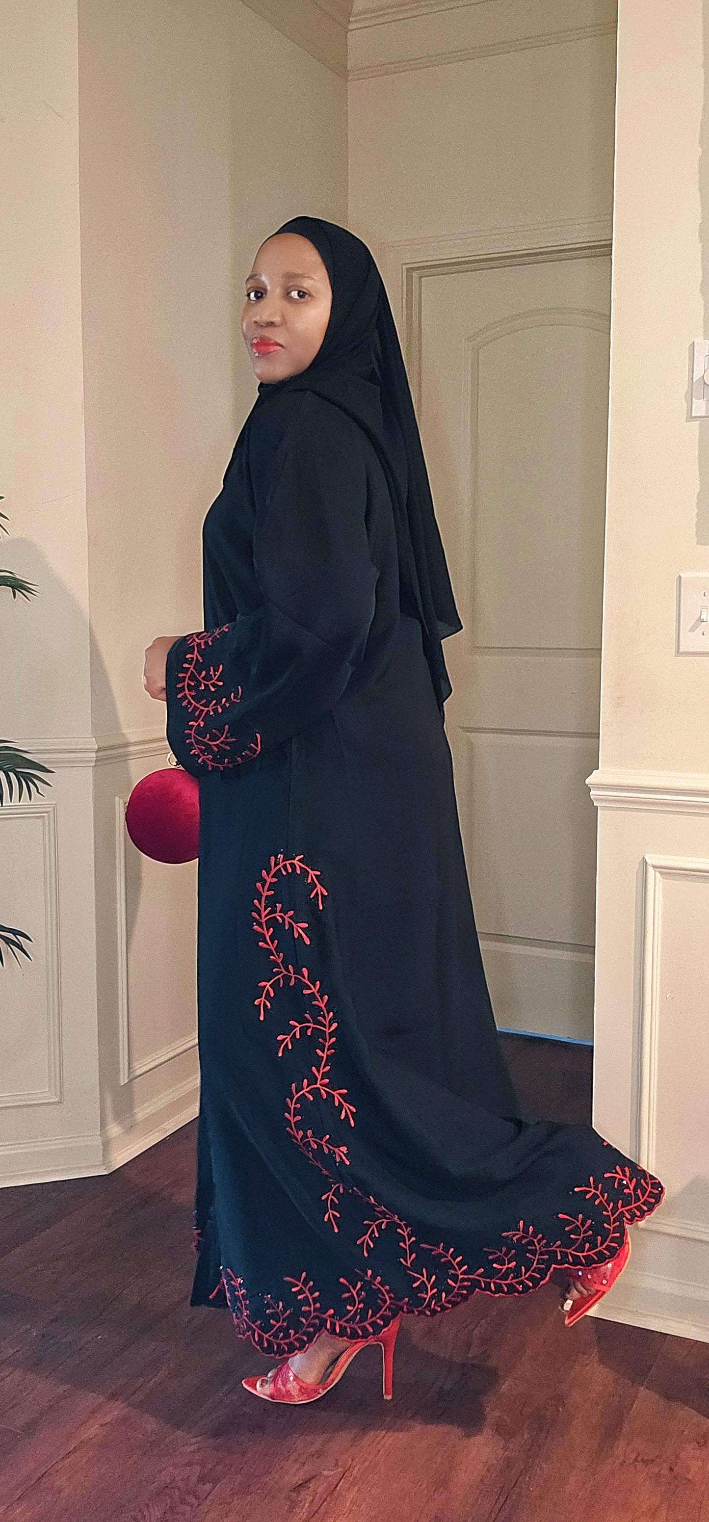 Scarlet bloom Abaya