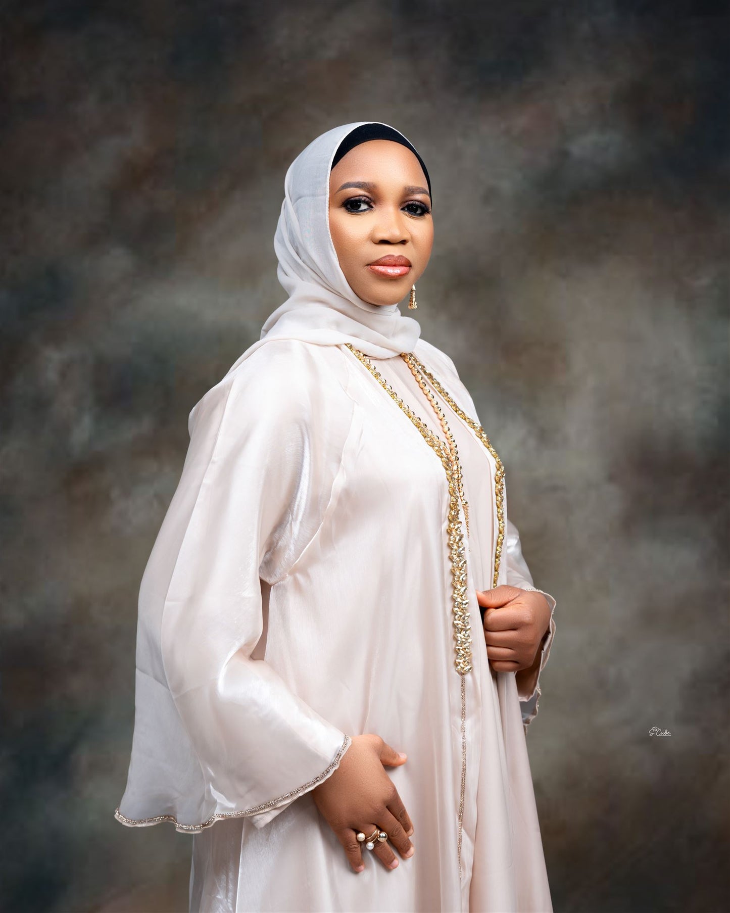 Majestic luxury 4pc Abaya