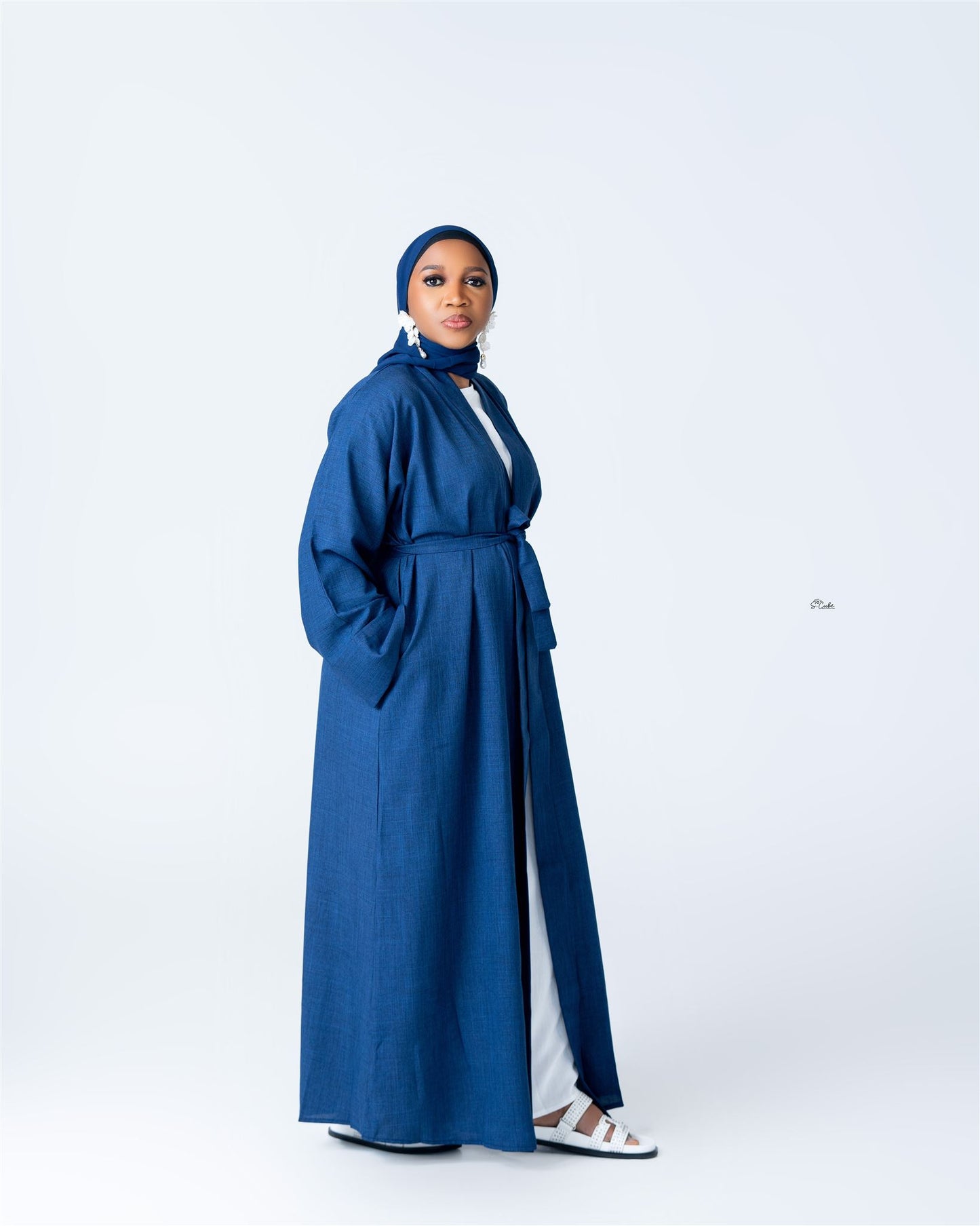 Lina linen Abaya Set With Pockets
