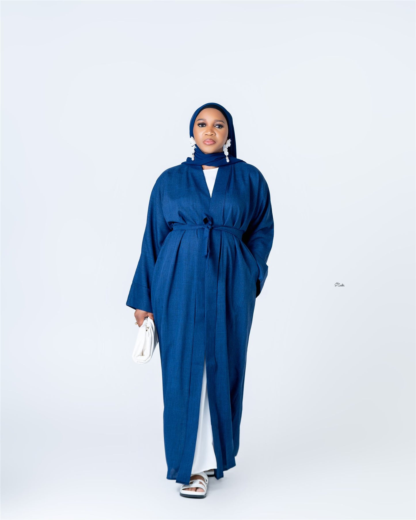 Lina linen Abaya Set With Pockets